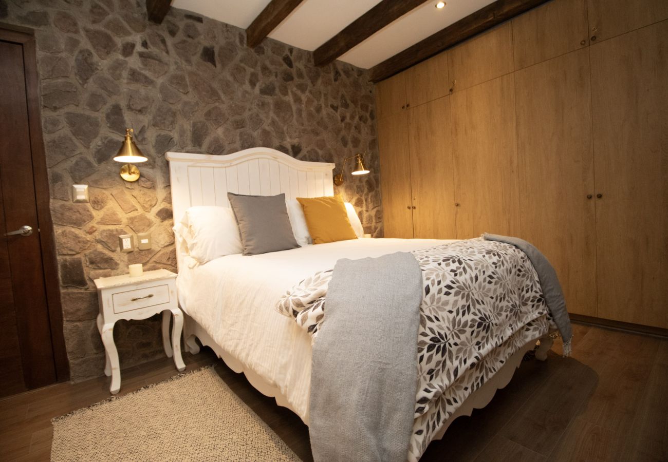 Apartment in Val’Quirico - 13 Cuadra Dorada I | Elegante Departamento en Val'
